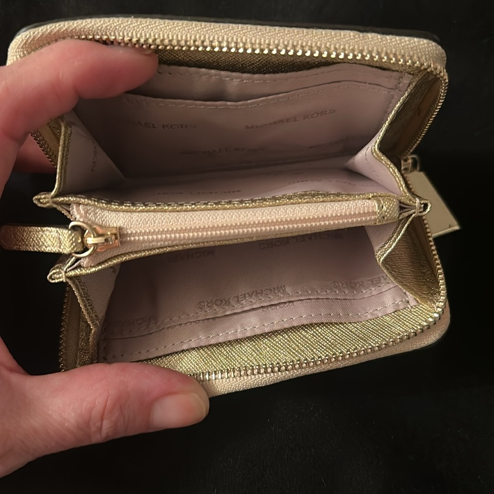 Michael Kors Metallic Gold Wallet - Picture 2 of 6